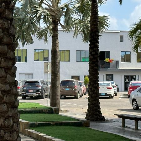 Central Boutique Hotel Oranjestad Ngoại thất bức ảnh